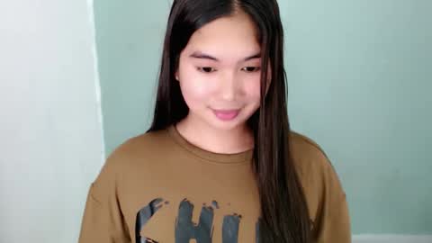 Snapshot of mikayla_slut chatting on September 11, 2025, 6:52 pm Kyla online show from September 11, 2025, 6:52 pm