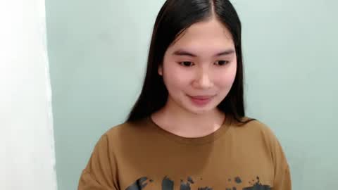 Snapshot of mikayla_slut chatting on September 27, 2025, 8:19 am Kyla online show from September 27, 2025, 8:19 am