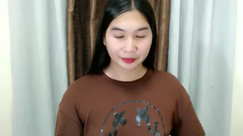 Snapshot of mikayla_slut chatting on November 4, 2025, 8:13 am Kyla online show from November 4, 2025, 8:13 am