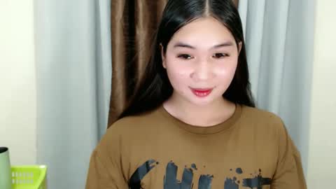 Snapshot of mikayla_slut chatting on November 16, 2025, 8:20 am Kyla online show from November 16, 2025, 8:20 am