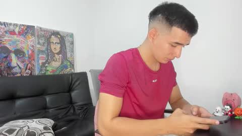 mike3xxx online show from December 5, 2025, 1:58 am