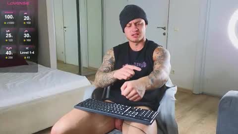 Mike Magic online show from November 27, 2025, 5:42 am