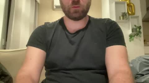 Snapshot of mike_berlin1 chatting on December 24, 2024, 2:21 am MIke online show from December 24, 2024, 2:21 am