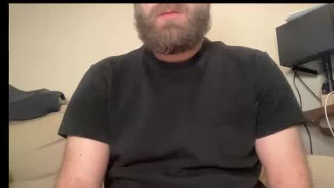 Snapshot of mike_berlin1 chatting on December 2, 2025, 3:51 pm MIke online show from December 2, 2025, 3:51 pm