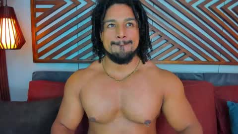 Snapshot of mike_estevess chatting on May 13, 2026, 6:44 am online show from May 13, 2026, 6:44 am