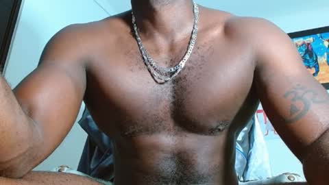 Snapshot of mike_kingcum chatting on December 17, 2024, 12:56 am mike online show from December 17, 2024, 12:56 am