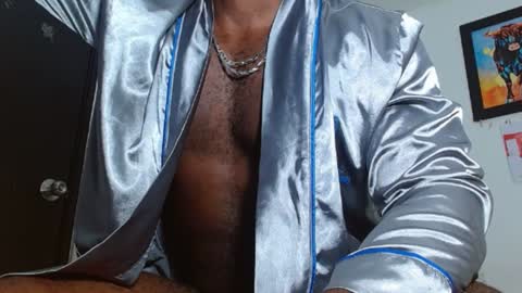 Snapshot of mike_kingcum chatting on December 23, 2024, 12:14 am mike online show from December 23, 2024, 12:14 am