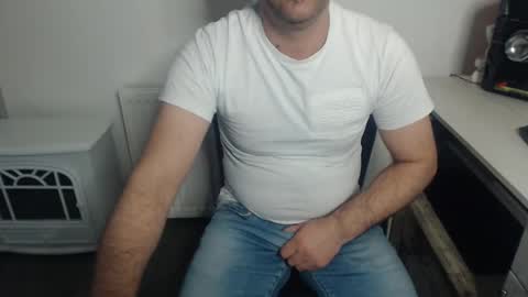 Snapshot of mike_master30 chatting on December 7, 2024, 8:55 am MikeMaster online show from December 7, 2024, 8:55 am