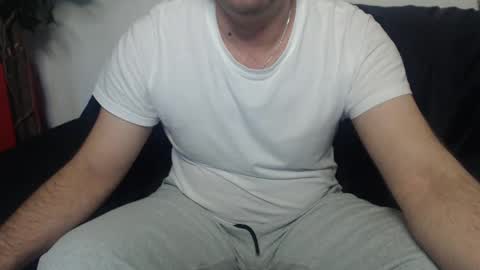 Snapshot of mike_master30 chatting on January 23, 2025, 9:39 am MikeMaster online show from January 23, 2025, 9:39 am