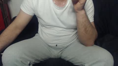 Snapshot of mike_master30 chatting on February 3, 2025, 9:52 am MikeMaster online show from February 3, 2025, 9:52 am