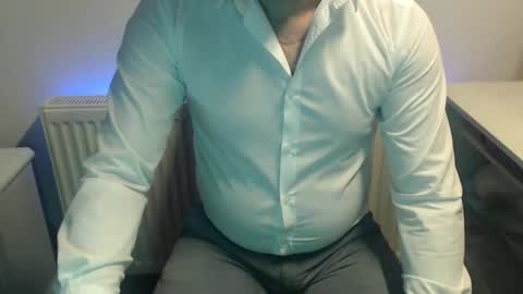 Snapshot of mike_master30 chatting on April 6, 2026, 11:11 am MikeMaster online show from April 6, 2026, 11:11 am