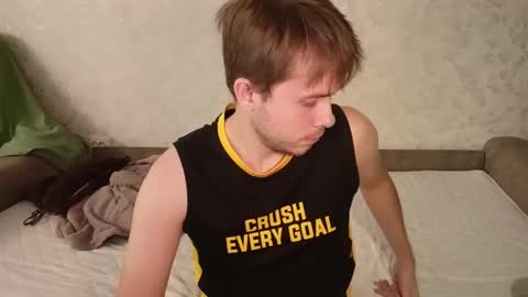 Snapshot of mike_peach chatting on December 19, 2024, 2:01 am mike_peach online show from December 19, 2024, 2:01 am
