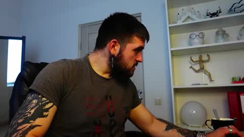 Snapshot of mike_platano chatting on September 23, 2025, 2:31 pm MIKE PLATANO online show from September 23, 2025, 2:31 pm