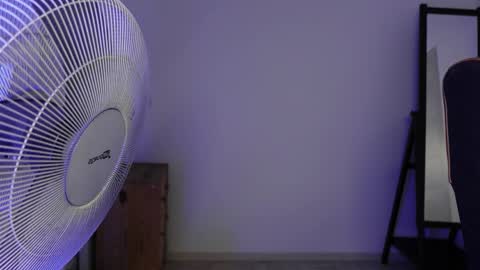 Snapshot of mike_platano chatting on October 9, 2025, 8:07 pm MIKE PLATANO online show from October 9, 2025, 8:07 pm