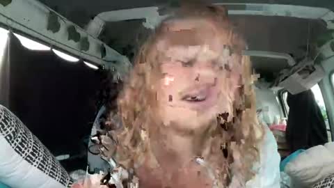 Snapshot of mike_sunn chatting on September 26, 2025, 5:11 am Mike online show from September 26, 2025, 5:11 am