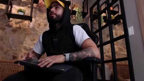 Mike Blare online show from January 16, 2025, 6:59 pm