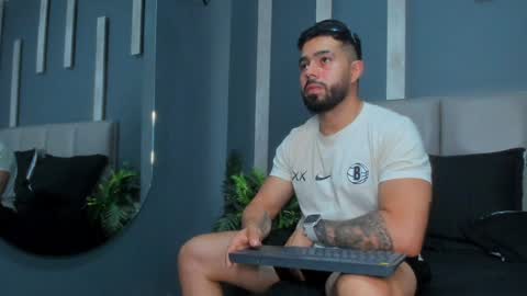 Mike Blare online show from February 3, 2025, 7:42 pm