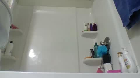 mikebudah6 online show from December 19, 2025, 11:06 am