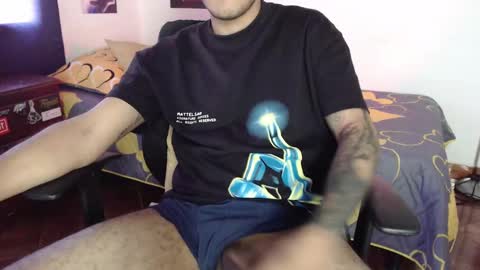 Snapshot of mikedick_420 chatting on March 11, 2025, 4:07 pm mikedick_420 online show from March 11, 2025, 4:07 pm