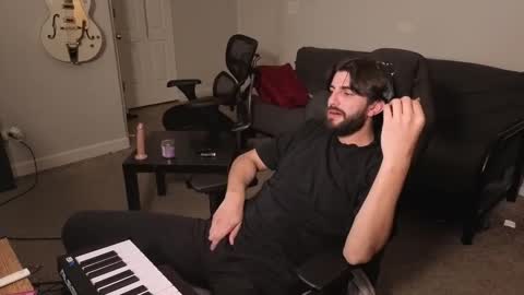 mikehawk1589 online show from March 3, 2026, 8:31 am