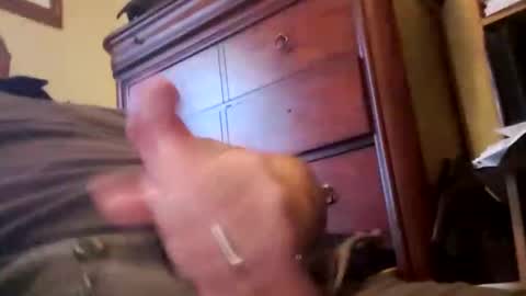 Snapshot of mikemalas1000 chatting on September 14, 2025, 2:05 pm mikemalas1000 online show from September 14, 2025, 2:05 pm