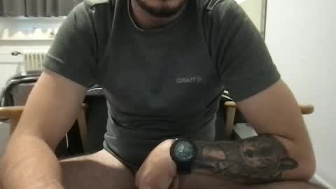 Snapshot of mikenlove1212 chatting on January 16, 2026, 1:26 pm mikenlove1212 online show from January 16, 2026, 1:26 pm