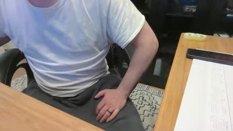 Snapshot of mikeroch8888 chatting on February 3, 2026, 4:23 pm onlyfans mikeroch8888 online show from February 3, 2026, 4:23 pm