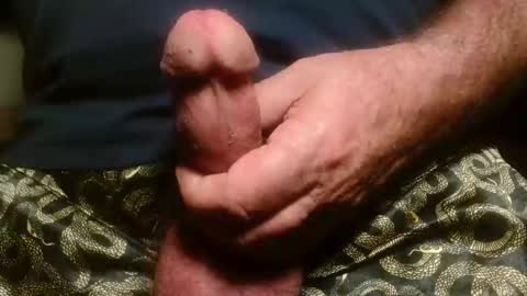 Snapshot of miketrike137 chatting on April 10, 2026, 3:39 pm miketrike137 online show from April 10, 2026, 3:39 pm
