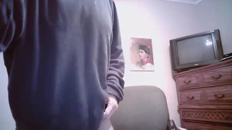 Snapshot of mikewulds chatting on December 4, 2024, 3:04 am Mike online show from December 4, 2024, 3:04 am
