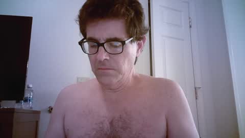 Snapshot of mikewulds chatting on December 12, 2024, 1:43 am Mike online show from December 12, 2024, 1:43 am