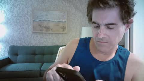 Snapshot of mikewulds chatting on January 16, 2025, 1:37 am Mike online show from January 16, 2025, 1:37 am