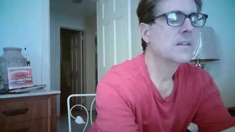 Snapshot of mikewulds chatting on May 30, 2026, 2:25 pm Mike online show from May 30, 2026, 2:25 pm