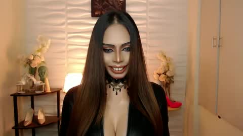 Mistress MikeyAlawi online show from December 8, 2024, 7:37 am