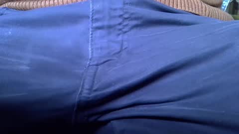 Snapshot of mikeybed chatting on February 10, 2025, 10:20 am mikeybed online show from February 10, 2025, 10:20 am