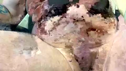 mikeylikesit2222 online show from February 8, 2026, 4:32 pm