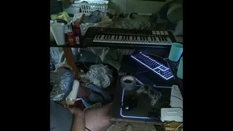 Snapshot of mikeylikesit38 chatting on December 4, 2024, 10:46 am Mikey online show from December 4, 2024, 10:46 am