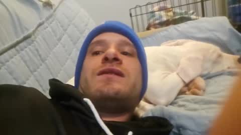 Snapshot of mikeylove92 chatting on January 20, 2025, 4:32 am Mikey b online show from January 20, 2025, 4:32 am