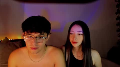 Snapshot of mikeyvioleta chatting on January 8, 2025, 6:52 pm VIOLETAMIKE online show from January 8, 2025, 6:52 pm