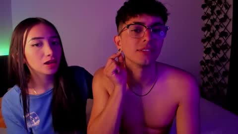 Snapshot of mikeyvioleta chatting on February 17, 2025, 5:32 pm VIOLETAMIKE online show from February 17, 2025, 5:32 pm