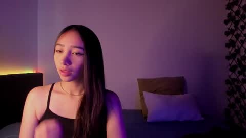 Snapshot of mikeyvioleta chatting on March 6, 2025, 5:11 pm VIOLETAMIKE online show from March 6, 2025, 5:11 pm