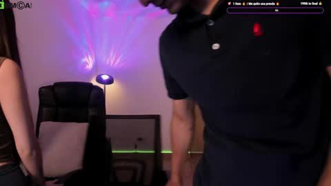 VIOLETAMIKE online show from April 2, 2026, 4:48 pm