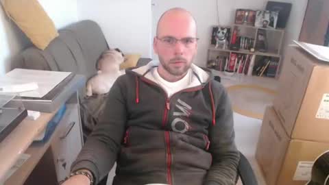 Snapshot of mikmik91 chatting on November 28, 2025, 11:13 am mikmik91 online show from November 28, 2025, 11:13 am