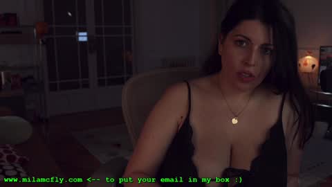 Snapshot of mila_ chatting on March 12, 2025, 7:35 am Princess Consuela Banana Hammock online show from March 12, 2025, 7:35 am