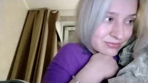 Snapshot of mila_420 chatting on April 8, 2026, 7:36 pm Mila 420 online show from April 8, 2026, 7:36 pm