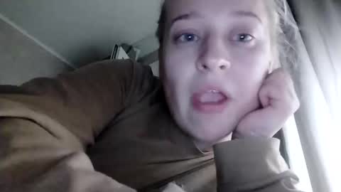 Snapshot of mila_420 chatting on May 16, 2026, 6:28 pm Mila 420 online show from May 16, 2026, 6:28 pm