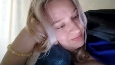 Snapshot of mila_420 chatting on May 20, 2026, 4:29 am Mila 420 online show from May 20, 2026, 4:29 am