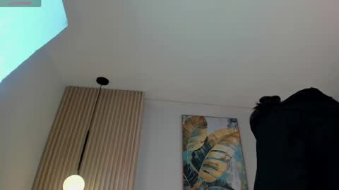 Snapshot of mila_hank chatting on March 27, 2026, 12:16 pm mila_hank online show from March 27, 2026, 12:16 pm