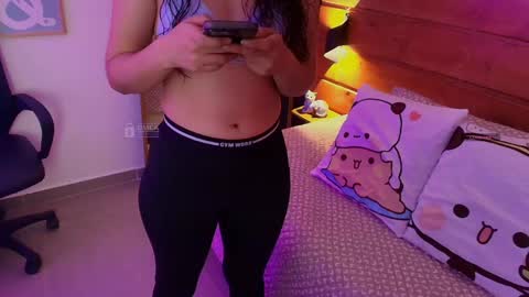 Milena  online show from May 13, 2026, 11:40 am