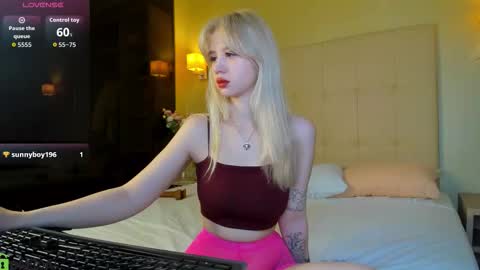 mila_kinor online show from February 28, 2026, 1:28 am