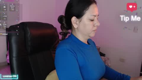 Snapshot of mila_phoenix chatting on November 20, 2025, 10:15 am mila_phoenix online show from November 20, 2025, 10:15 am